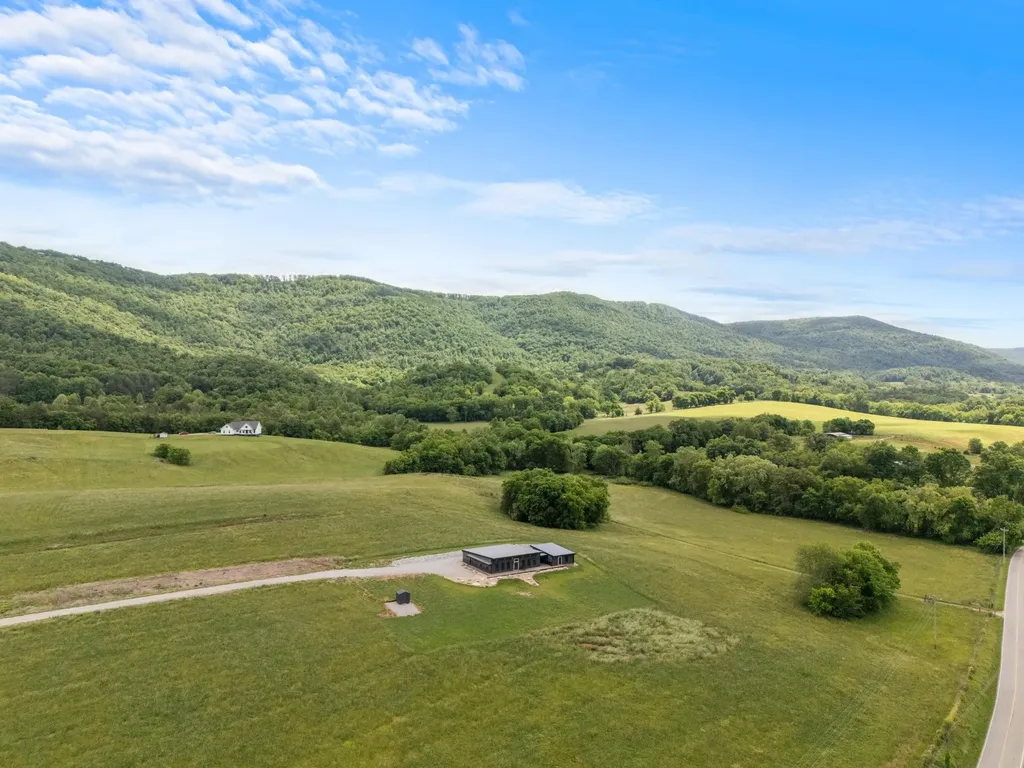 134 Aultville Trail Pikeville TN 37367
