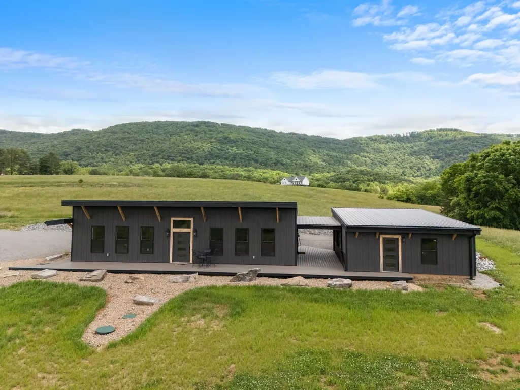 134 Aultville Trail Pikeville TN 37367