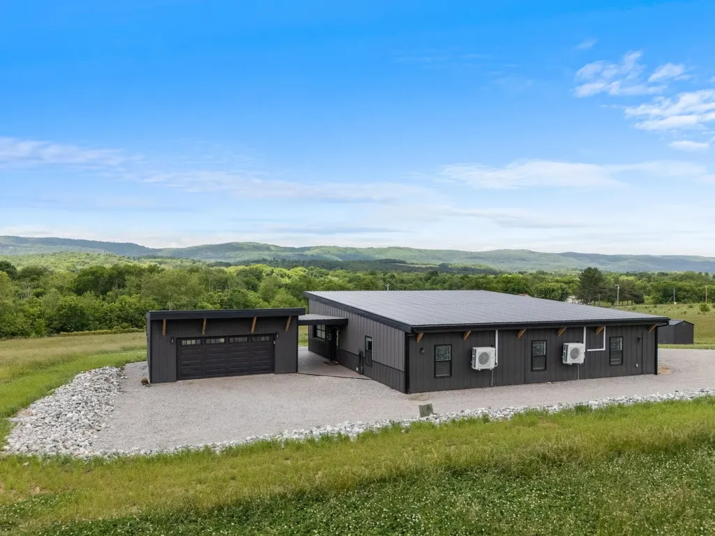 134 Aultville Trail Pikeville TN 37367