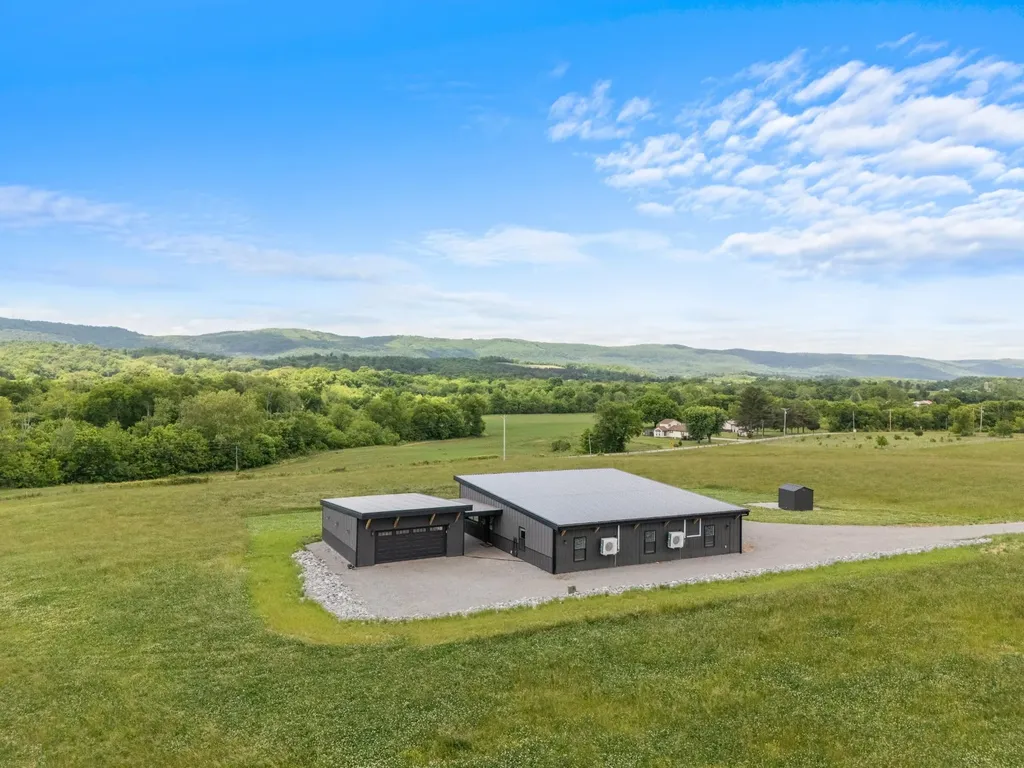 134 Aultville Trail Pikeville TN 37367