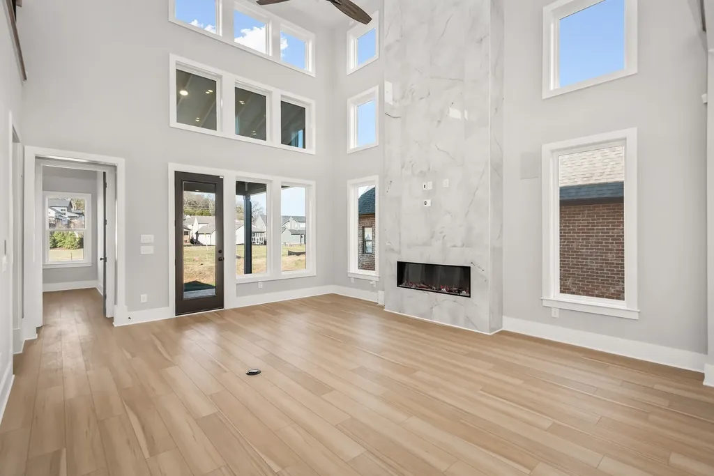 4007 Poplar Farms Dr, E Franklin TN 37067