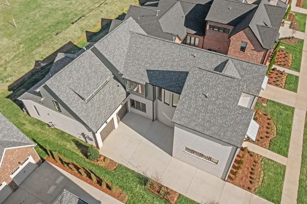 4007 Poplar Farms Dr, E Franklin TN 37067