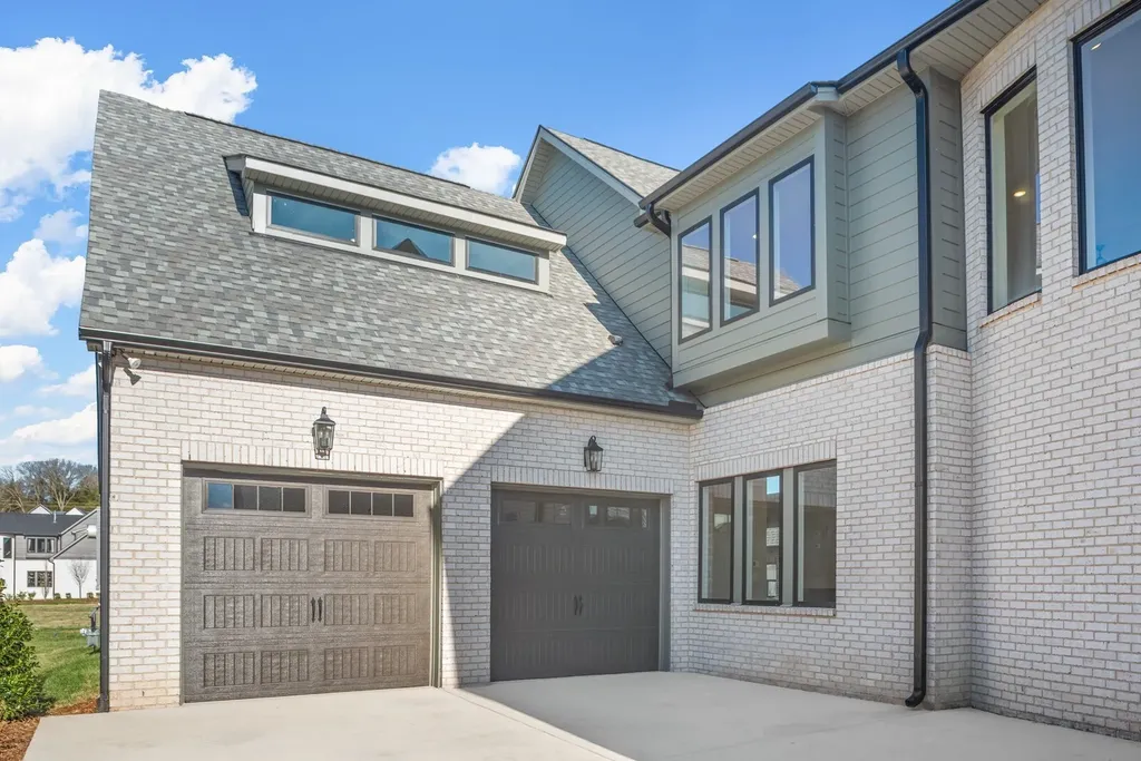 4007 Poplar Farms Dr, E Franklin TN 37067