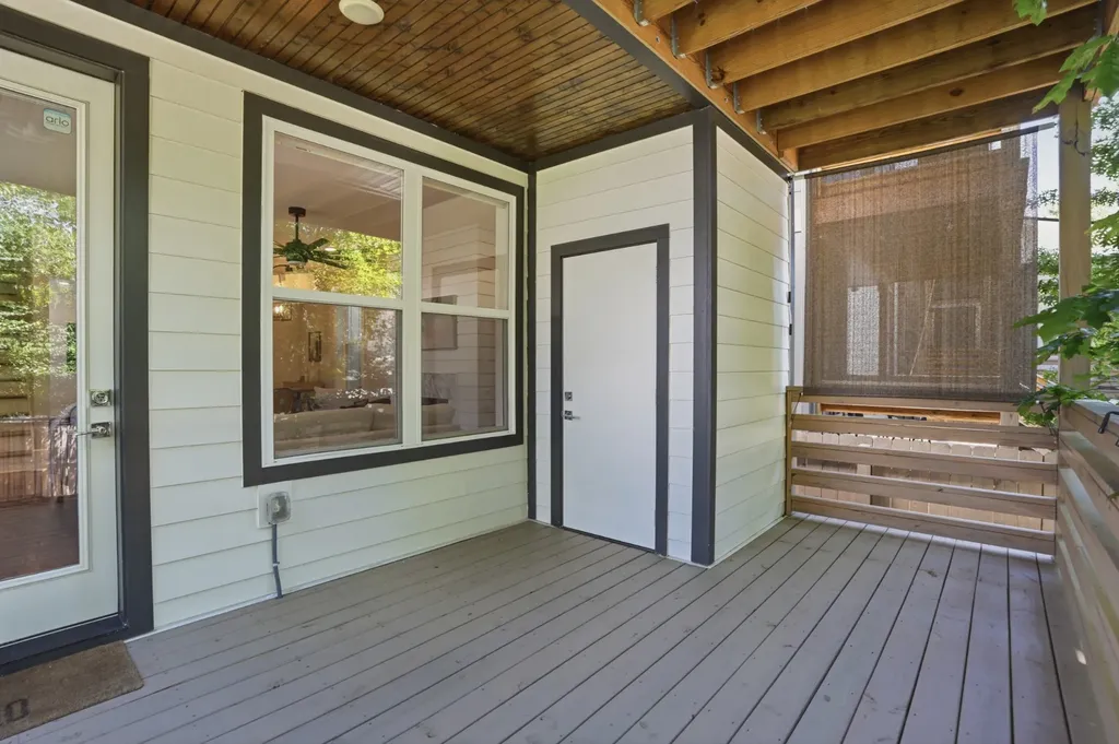 1911B 15th Ave, N Nashville TN 37208