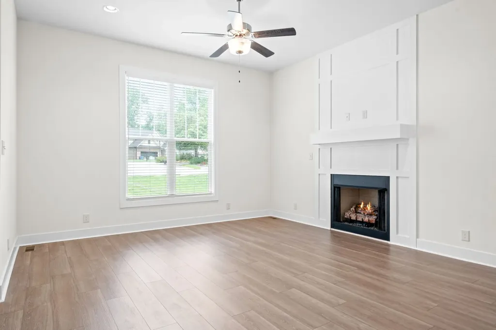253 Birnam Wood Trace Clarksville TN 37043