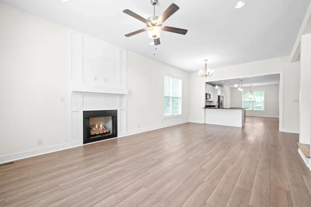 253 Birnam Wood Trace Clarksville TN 37043