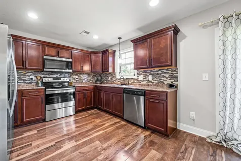 2114 Trophy Trace Clarksville TN 37040