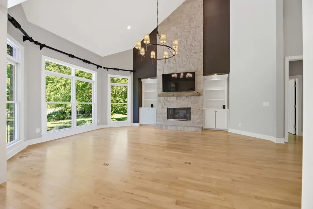 1735 Richbourg Park Drive Brentwood TN 37027