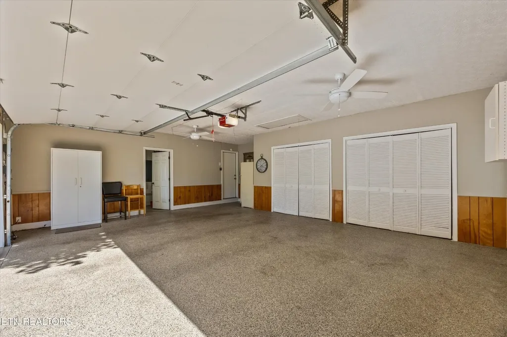 12805 Peach View Drive Knoxville TN 37922