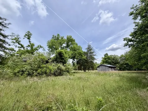 4190 Fattybread Branch Road Williamsport TN 38487