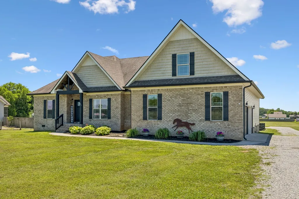 1357 Neil Road Chapel Hill TN 37034