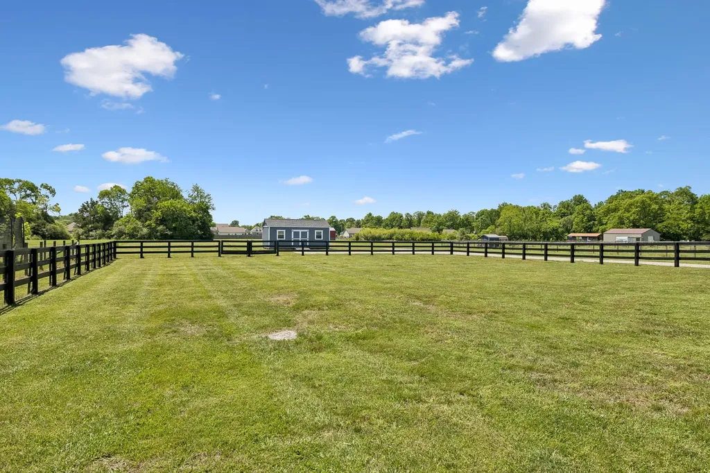 1357 Neil Road Chapel Hill TN 37034