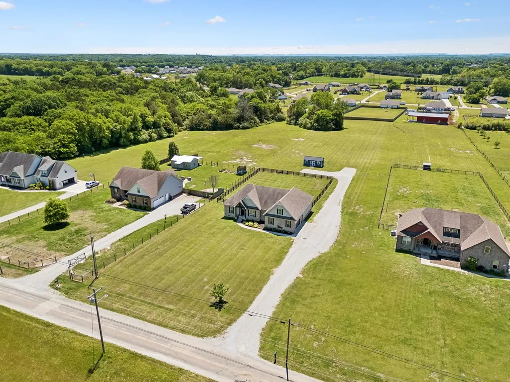 1357 Neil Road Chapel Hill TN 37034