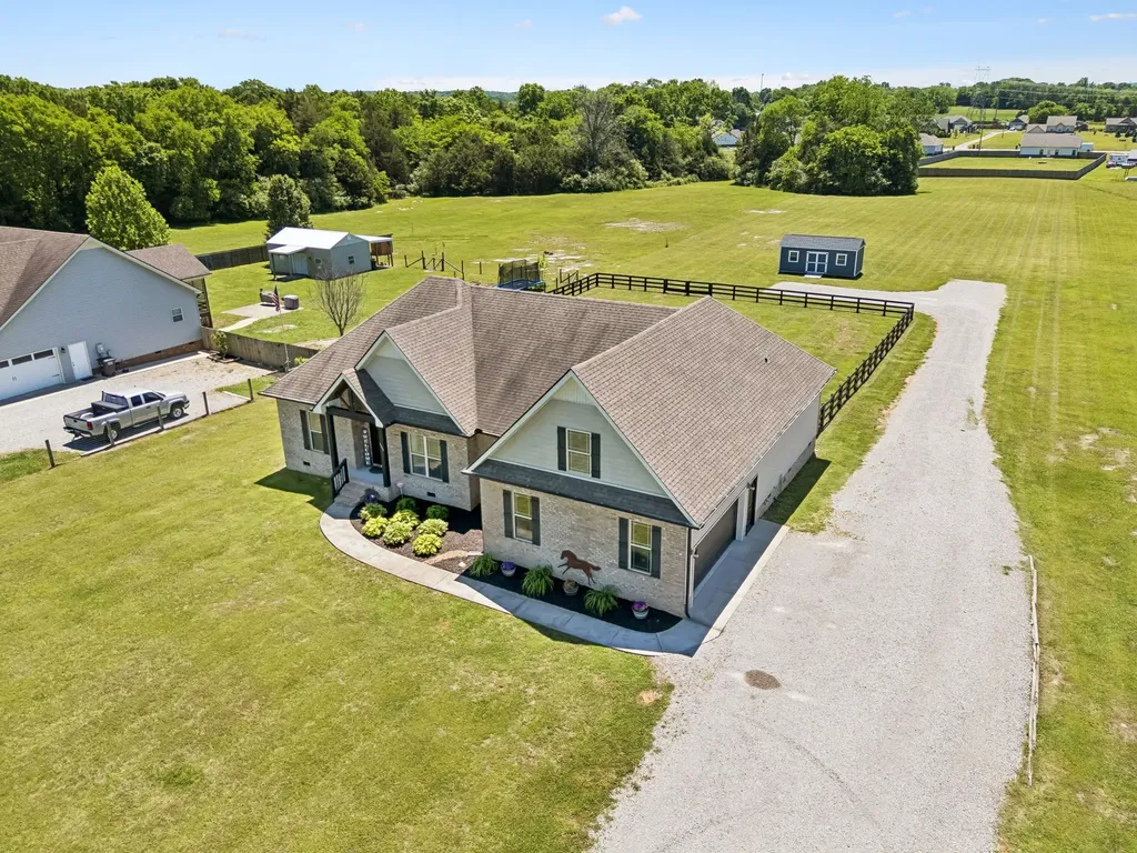 1357 Neil Road Chapel Hill TN 37034