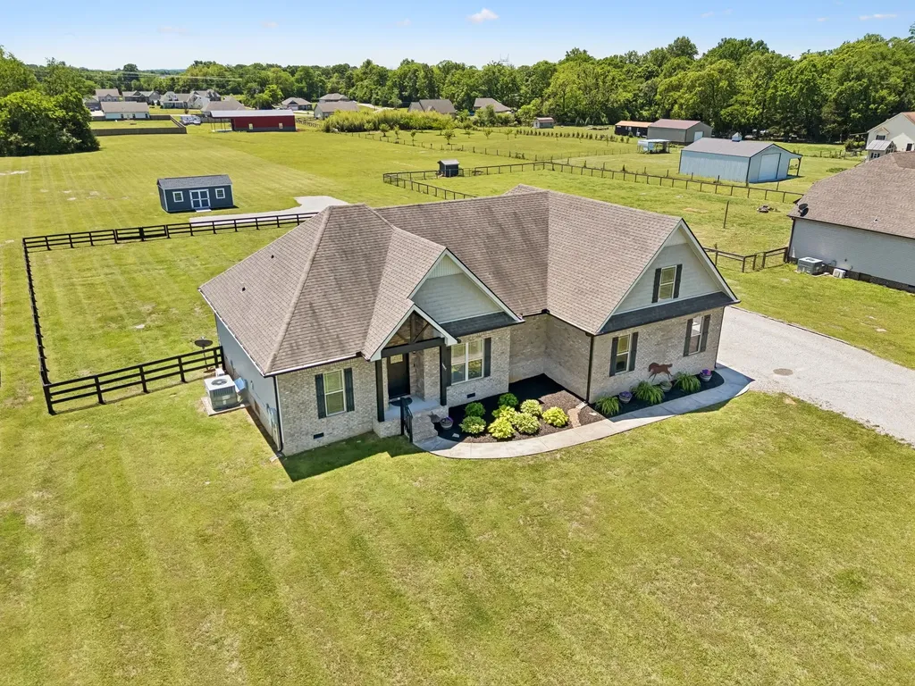 1357 Neil Road Chapel Hill TN 37034