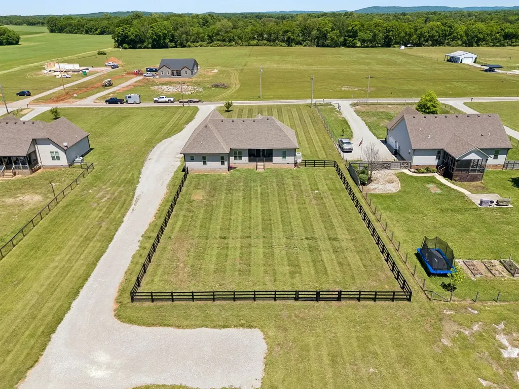 1357 Neil Road Chapel Hill TN 37034