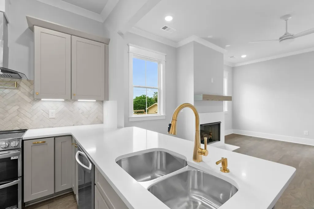 542B Starliner Drive Nashville TN 37209