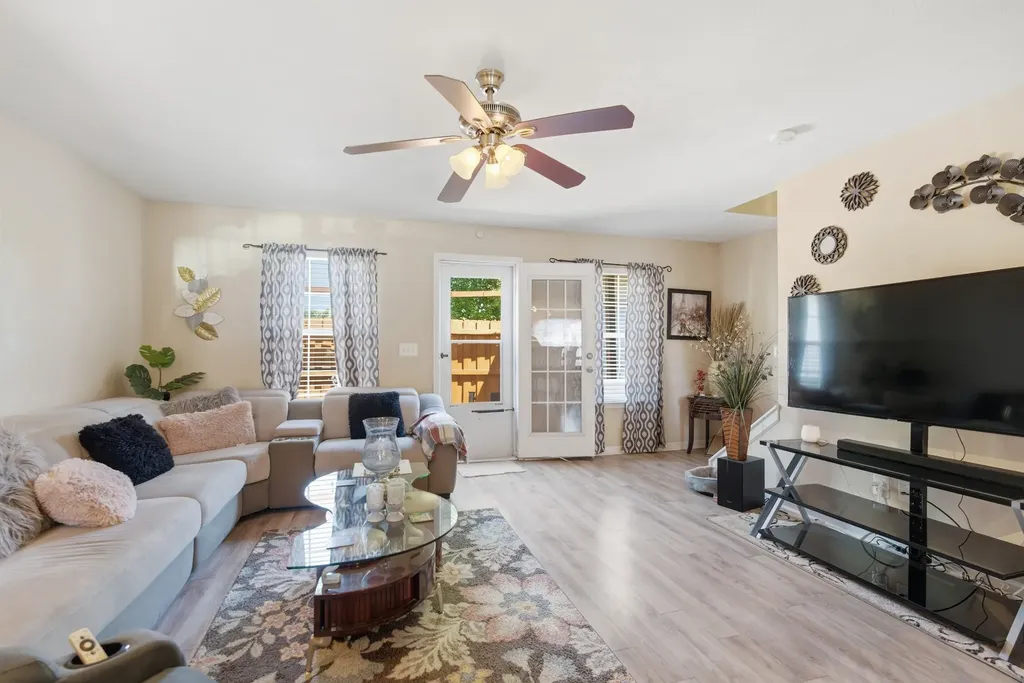 3134 George Buchanan Drive La Vergne TN 37086
