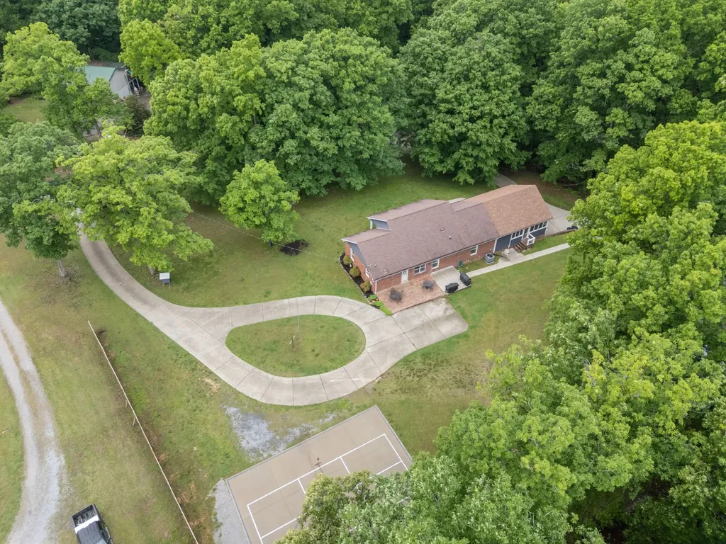 216 Rouse Road Dickson TN 37055