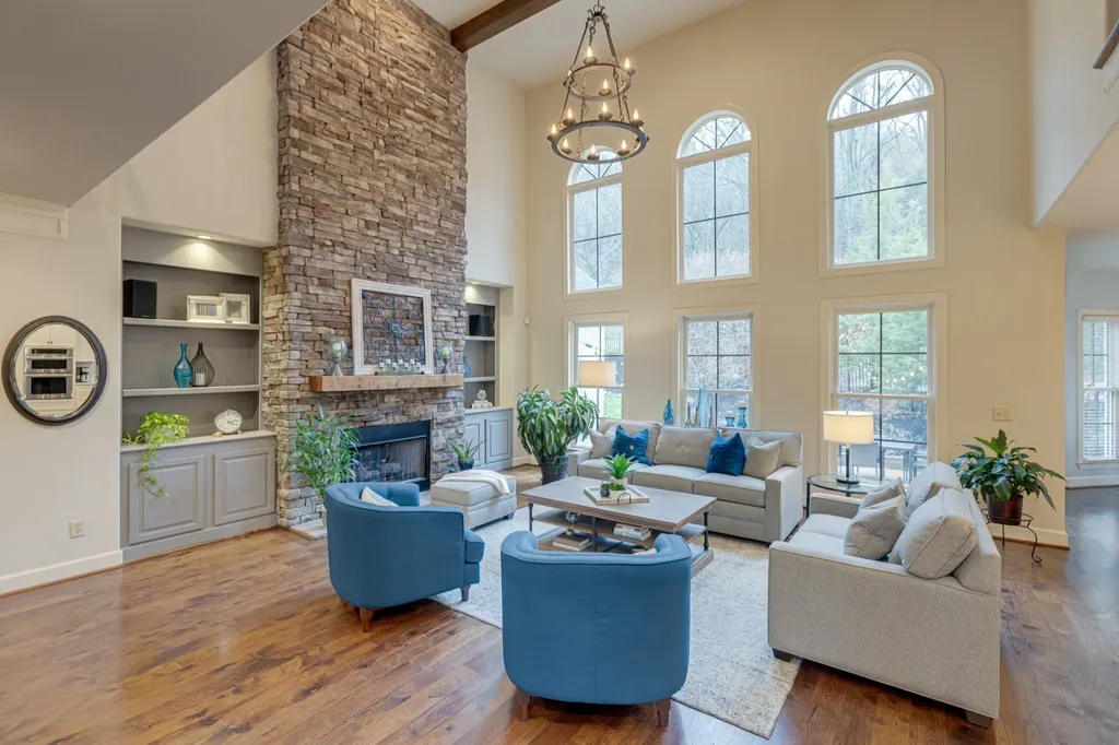 219 King Arthur Circle Franklin TN 37067
