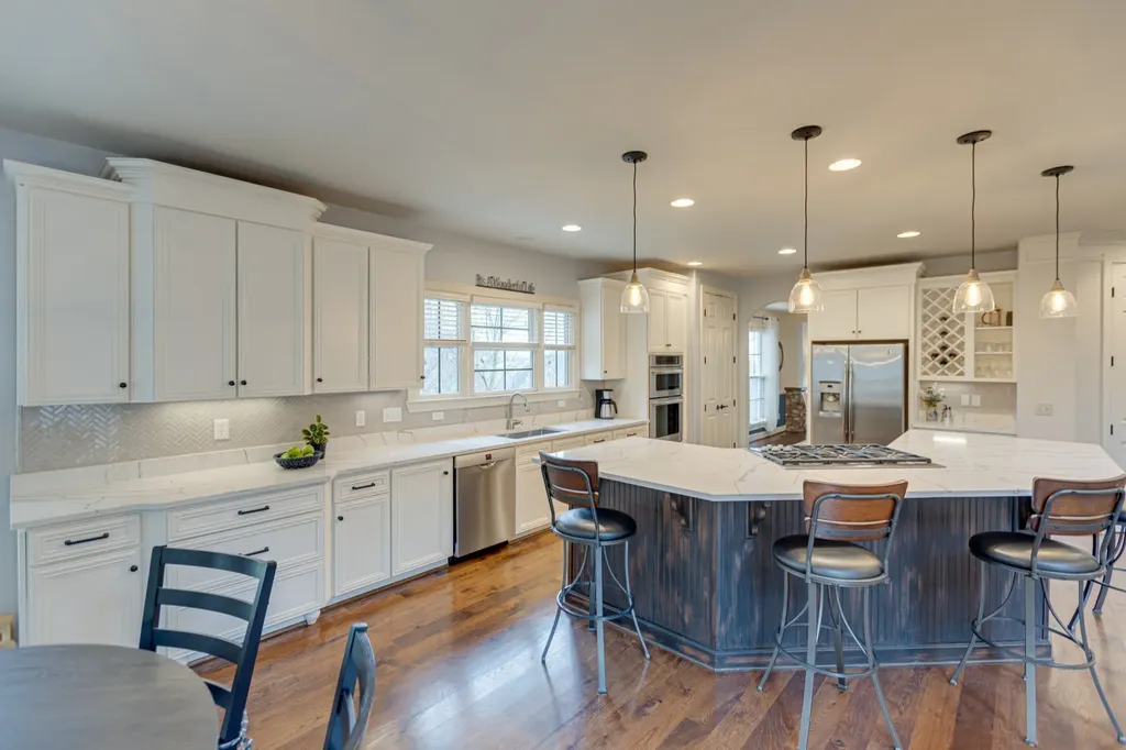219 King Arthur Circle Franklin TN 37067