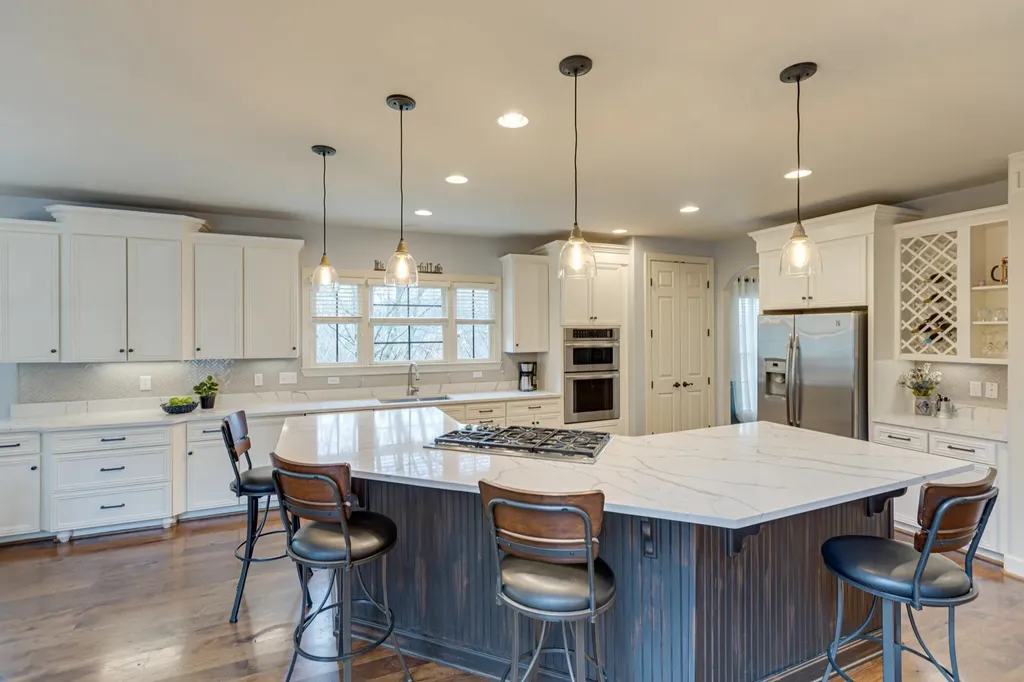 219 King Arthur Circle Franklin TN 37067