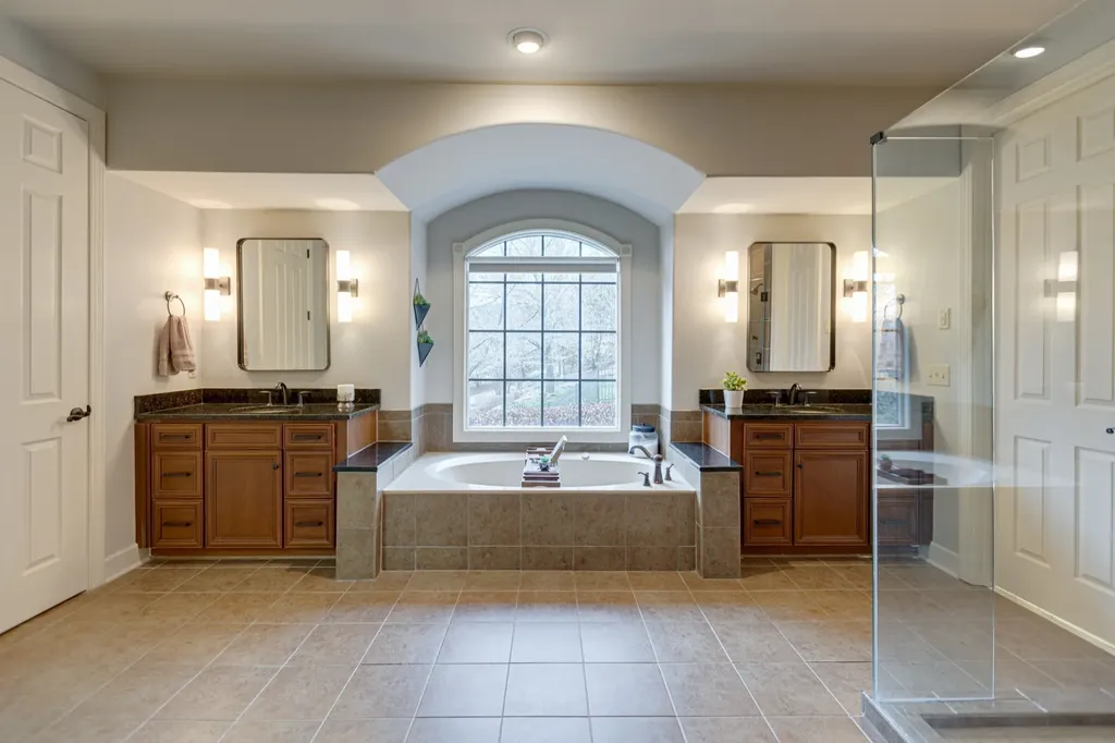 219 King Arthur Circle Franklin TN 37067