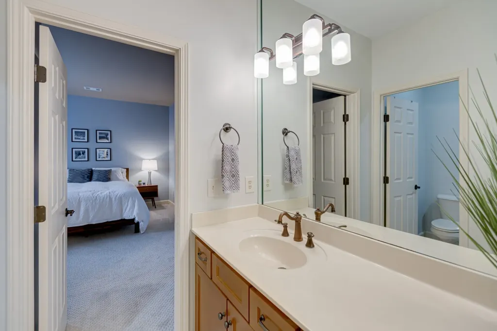 219 King Arthur Circle Franklin TN 37067