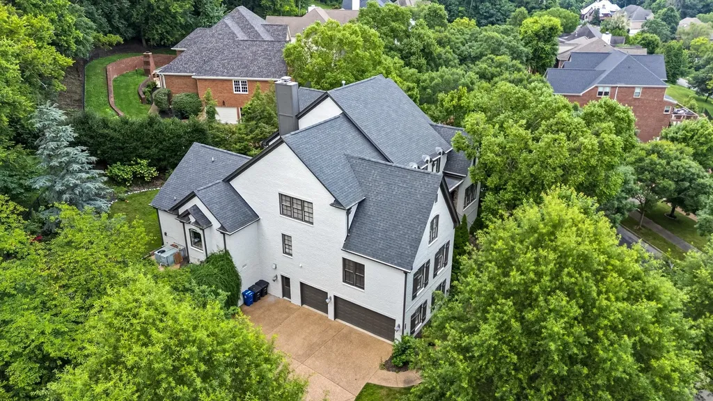 219 King Arthur Circle Franklin TN 37067