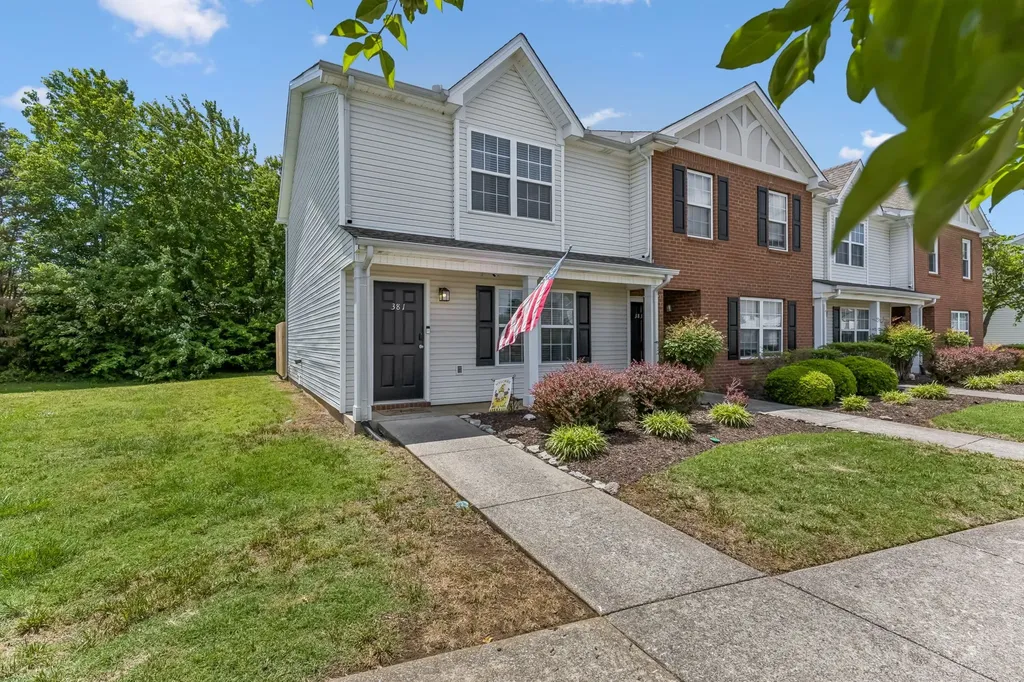 381 Shoshone Place Murfreesboro TN 37128