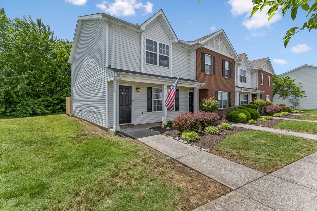 381 Shoshone Place Murfreesboro TN 37128