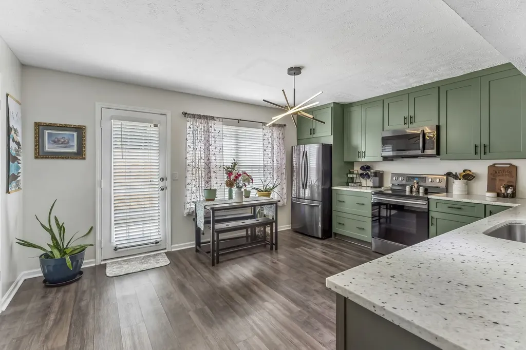 381 Shoshone Place Murfreesboro TN 37128