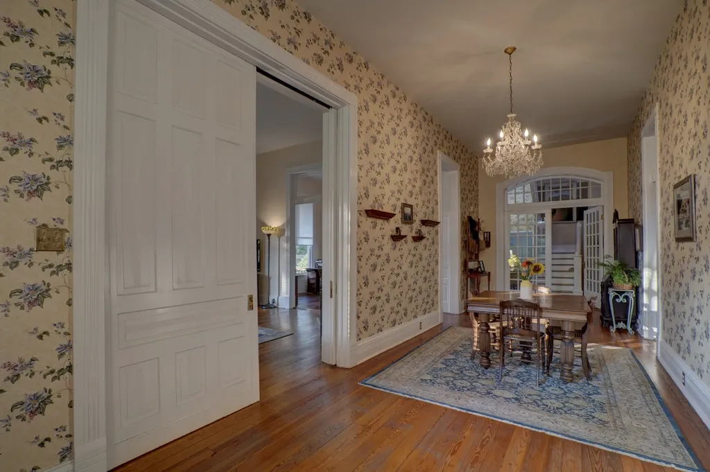 305 4th Ave, S Franklin TN 37064
