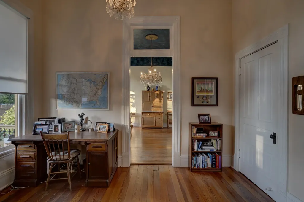 305 4th Ave, S Franklin TN 37064