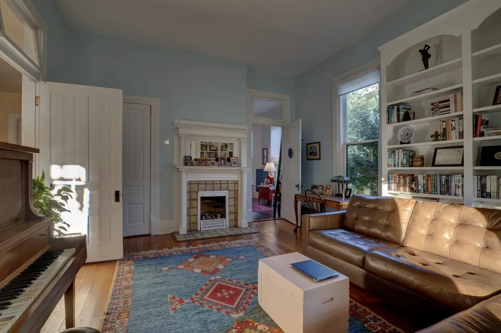 305 4th Ave, S Franklin TN 37064