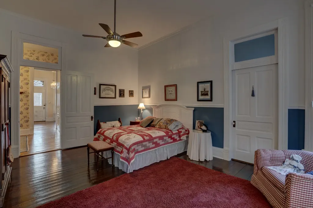 305 4th Ave, S Franklin TN 37064