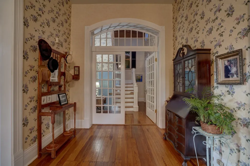 305 4th Ave, S Franklin TN 37064