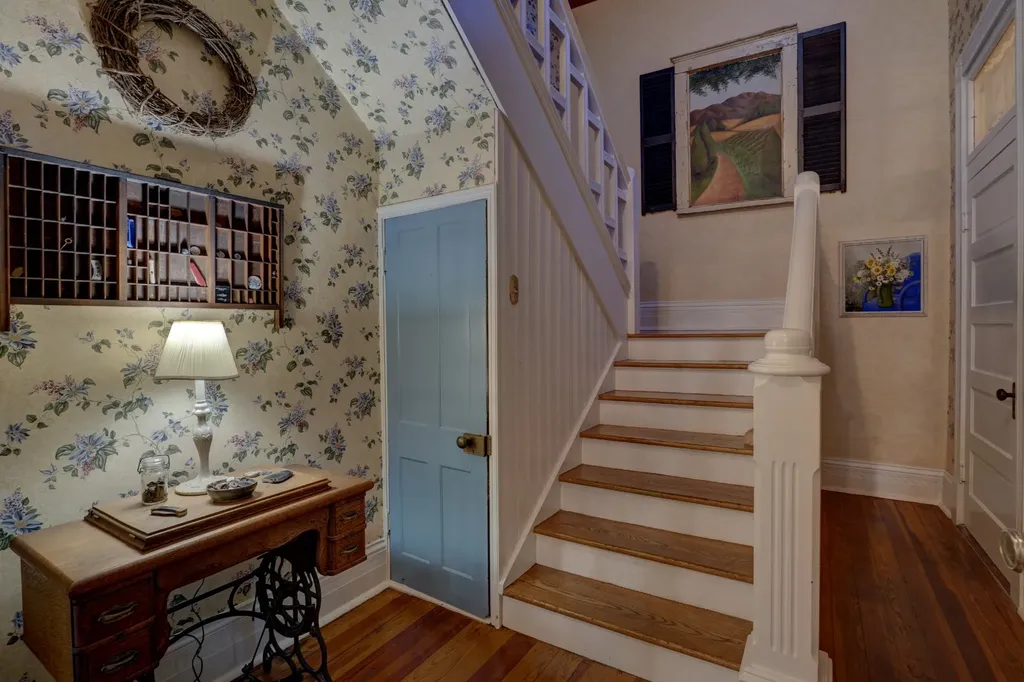 305 4th Ave, S Franklin TN 37064