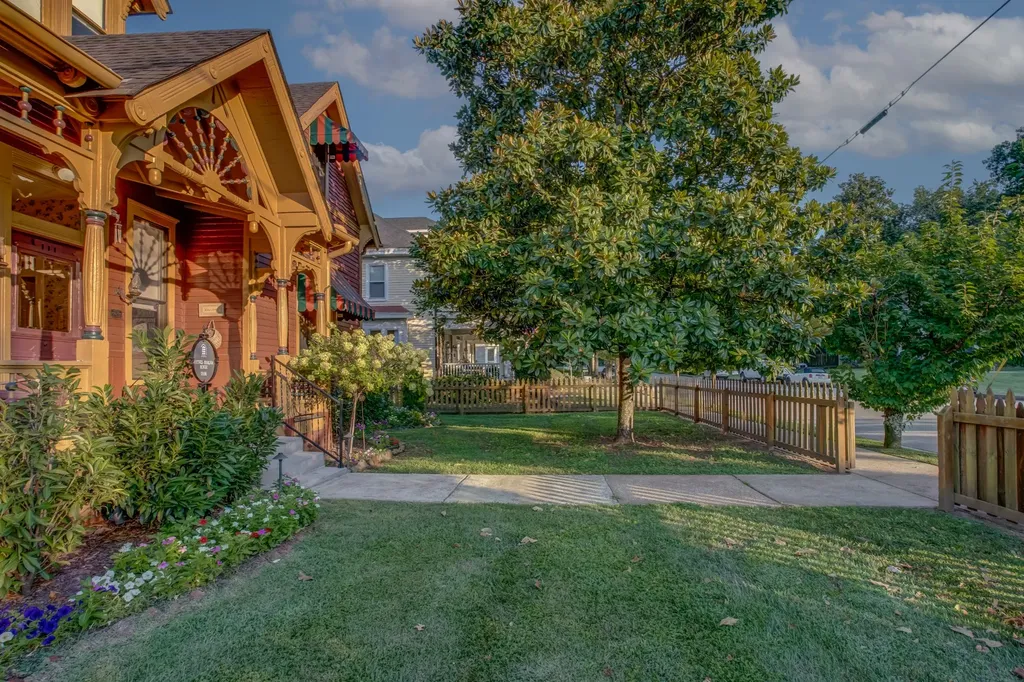 305 4th Ave, S Franklin TN 37064