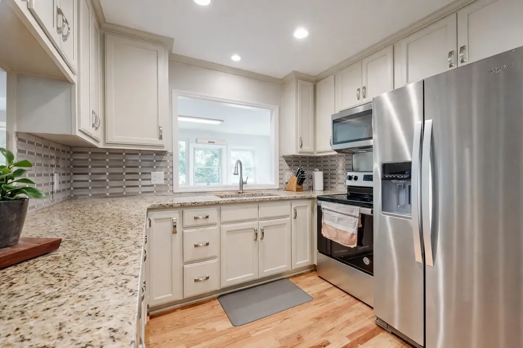 6705 Fleetwood Drive Nashville TN 37205