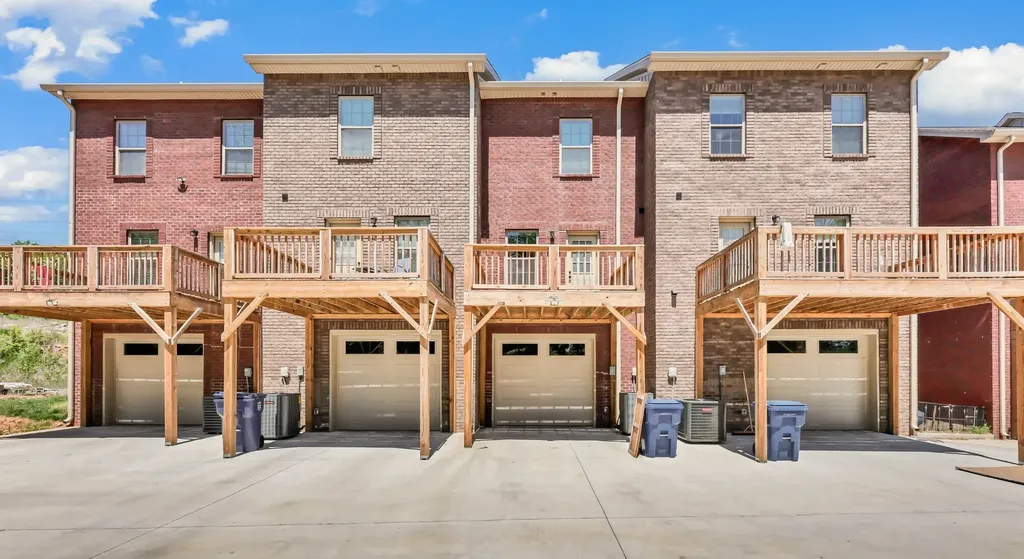 500 Peachers Mill Road Clarksville TN 37042