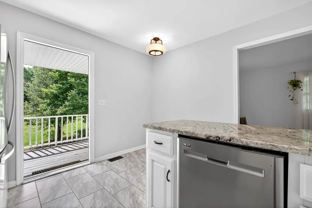 412 Rock Station Road Rock Island TN 38581