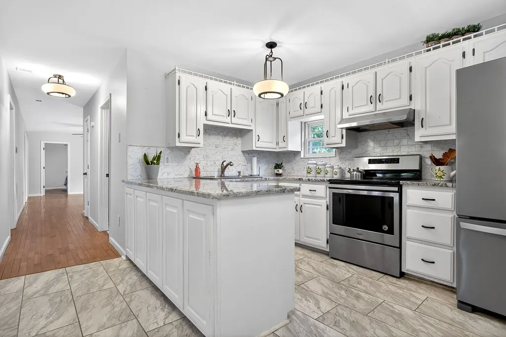 412 Rock Station Road Rock Island TN 38581