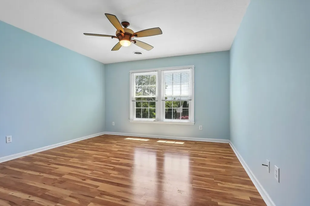 129 Pembroke Drive Hendersonville TN 37075