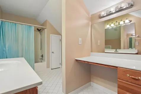129 Pembroke Drive Hendersonville TN 37075