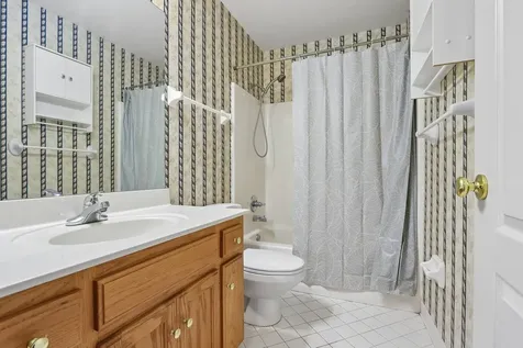 129 Pembroke Drive Hendersonville TN 37075