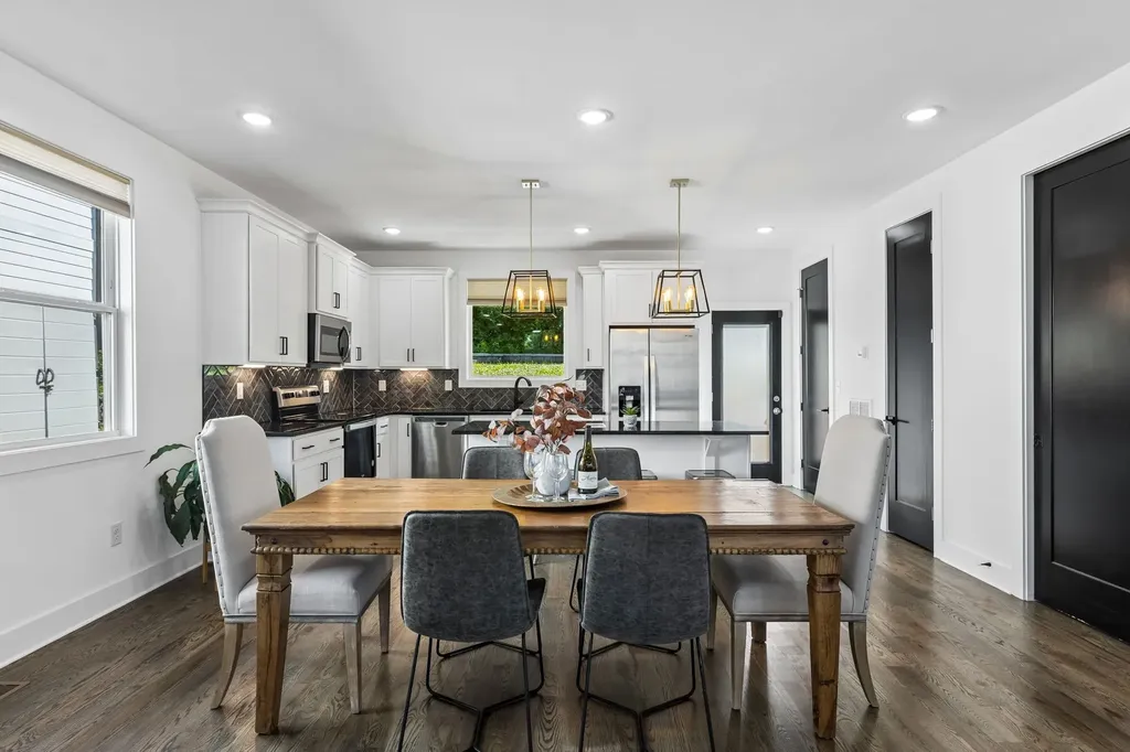 3213 Curtis Street Nashville TN 37218