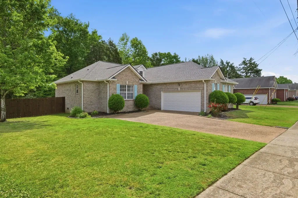 224 Solness Avenue Nashville TN 37218