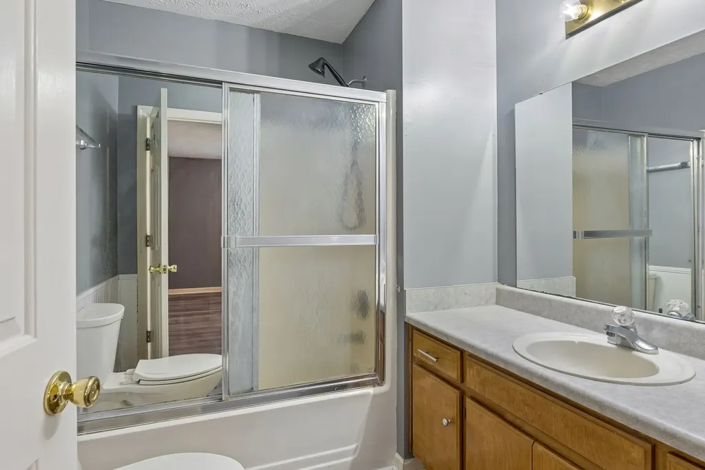 332 Kelsey Court La Vergne TN 37086
