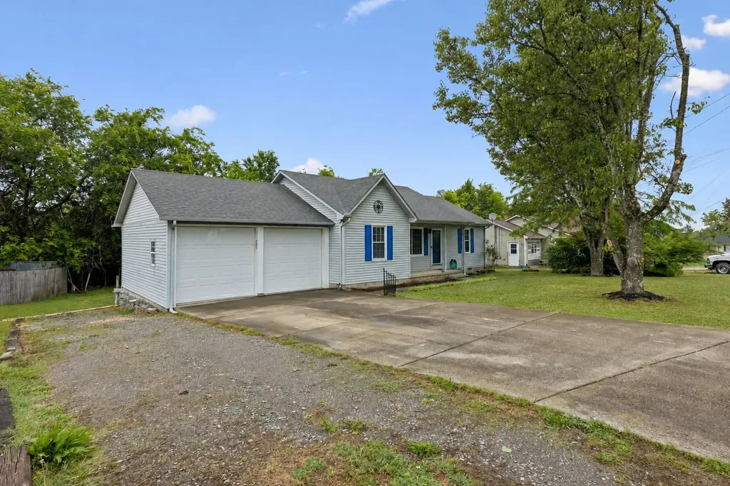 332 Kelsey Court La Vergne TN 37086